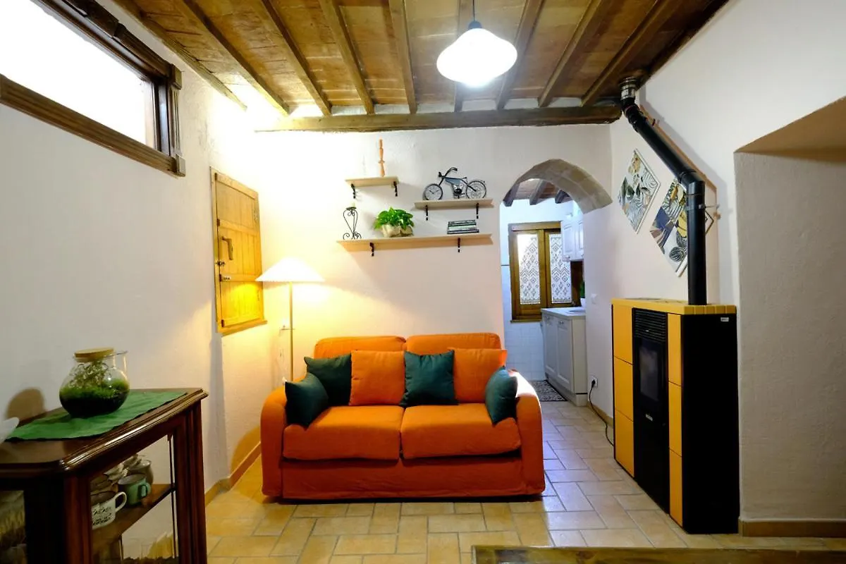 Casetta Nell'Angolo Del Corso Pitigliano 0*,